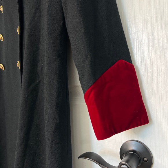 Vintage Chetta B for Neiman Marcus Black Jacket w/ Red Velvet Collar | Size 10 - Picture 4 of 7